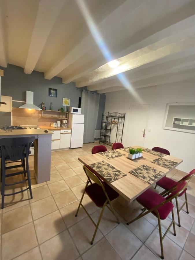 Appartement De Groupe Au Centre D'azay Le Rideau